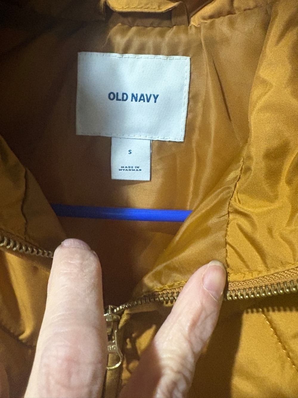 Old Navy Quilted Mustard Vest - Sleeveless Zip Front - Picture 5 of 6